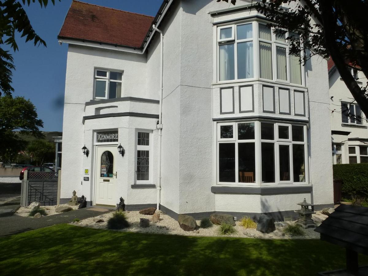 The Kenmore Guest House Llandudno Bagian luar foto