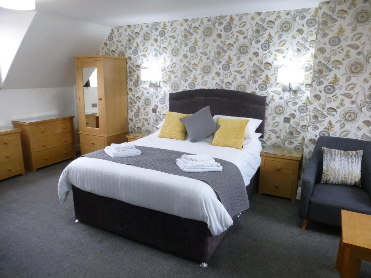 The Kenmore Guest House Llandudno Bagian luar foto